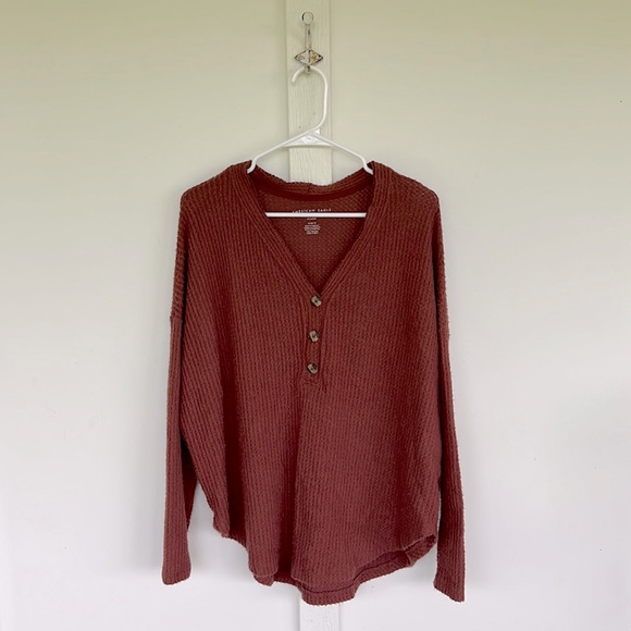 American Eagle Outfitters Tops - American Eagle rust soft & sexy plush henley